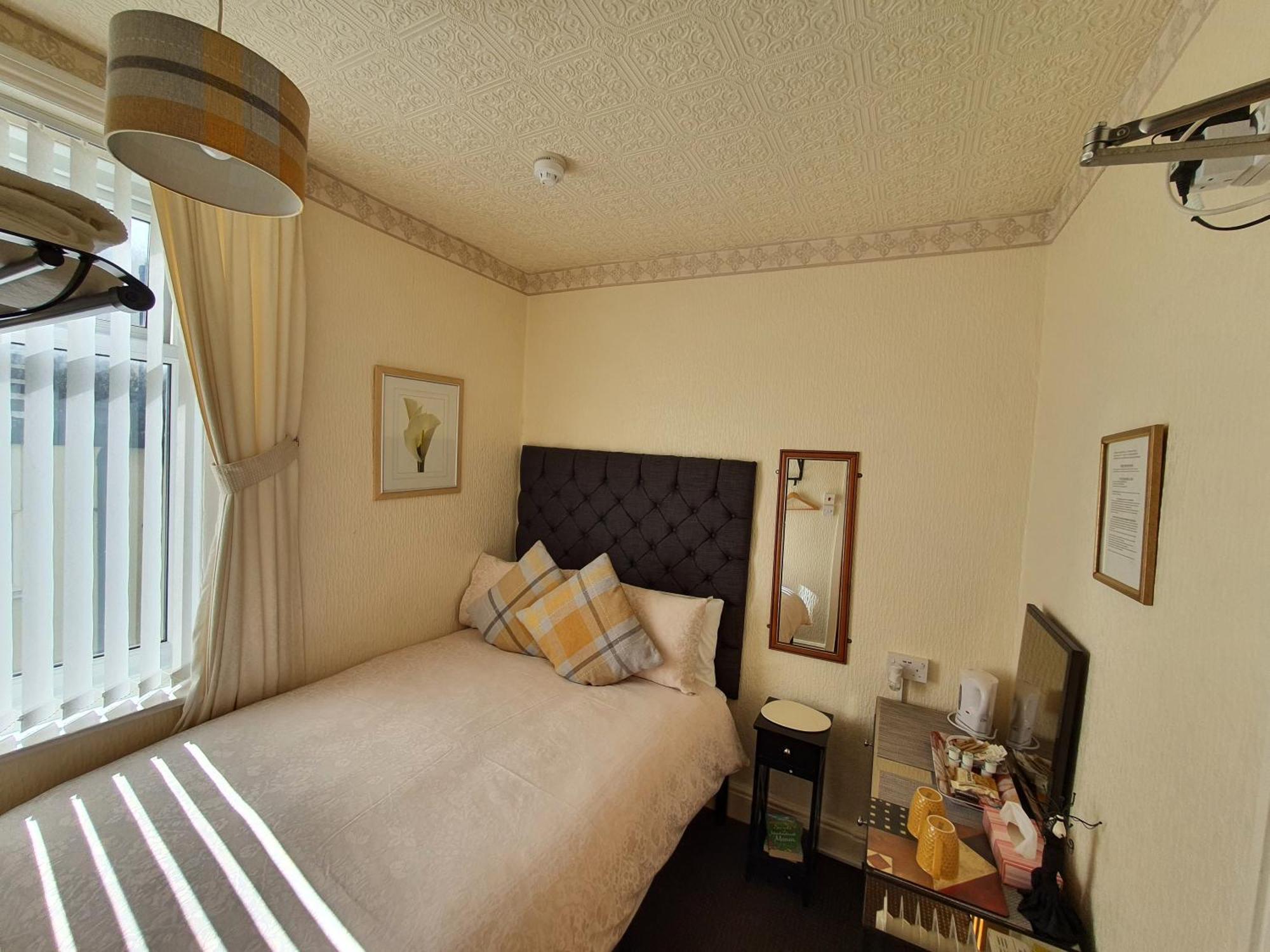 Windsor House Hotel Blackpool Exterior photo